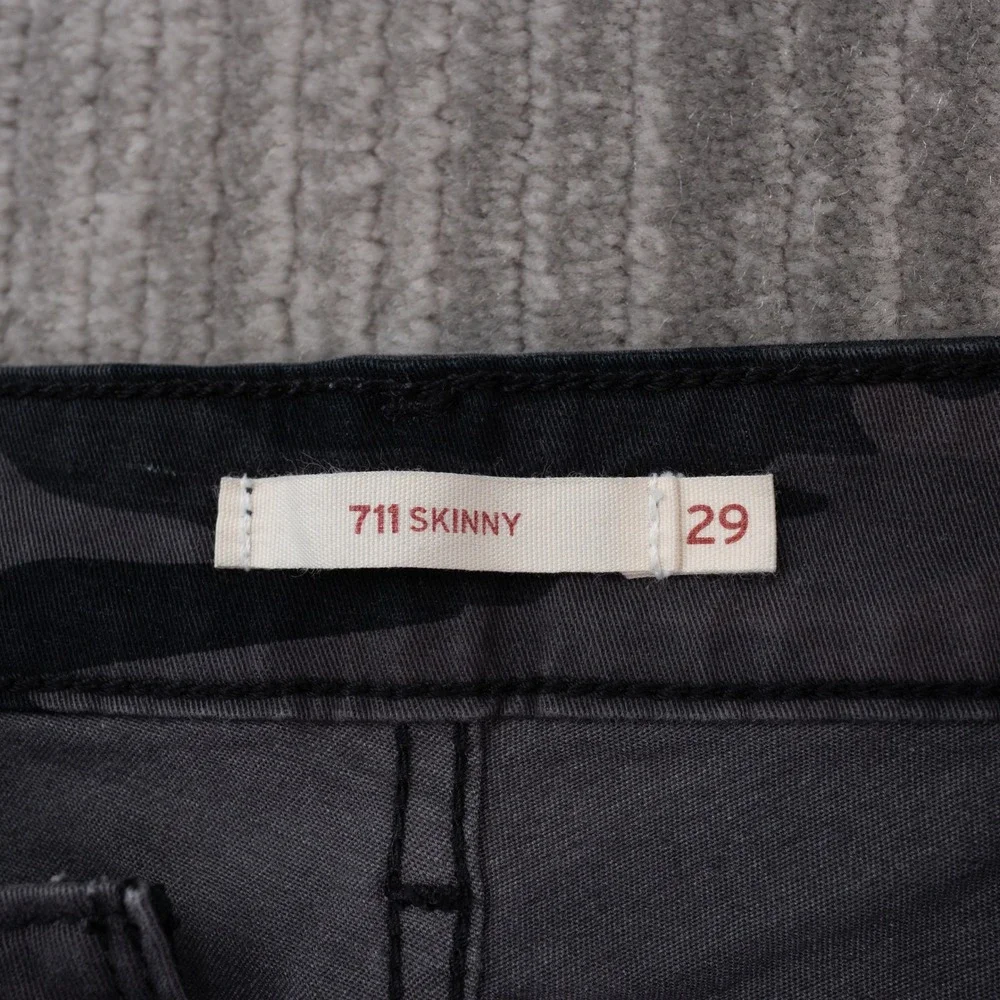 Levi's 711 Skinny Jeans Womens 29 Grey Camo Excellent Mid Rise Stretch Denim